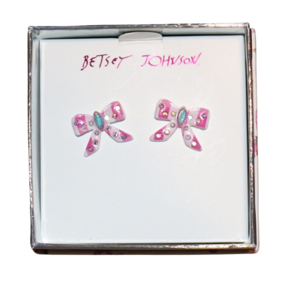 NWT Betsey Johnson Earrings